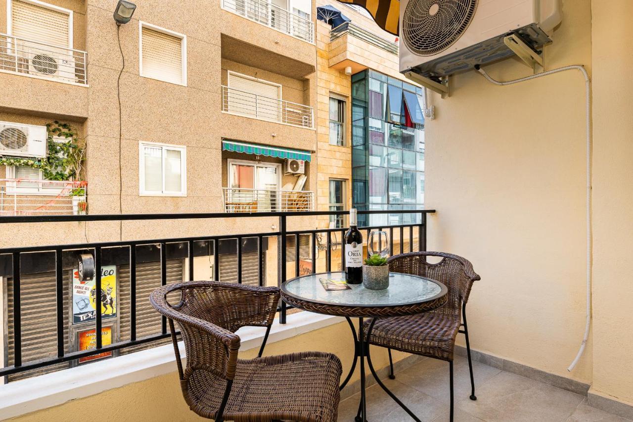 Apolo Beach Front - Sea View Luxury Apartment Torrevieja Luaran gambar