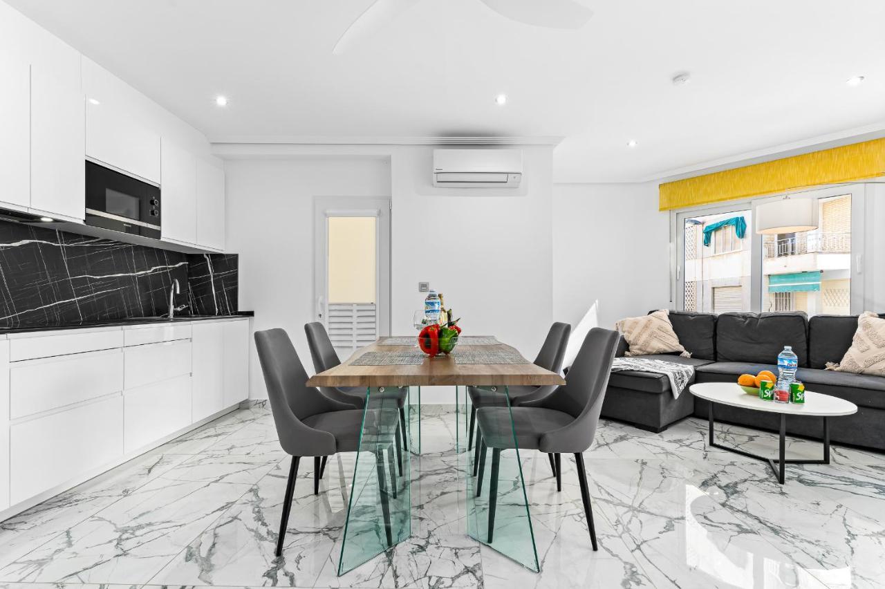 Apolo Beach Front - Sea View Luxury Apartment Torrevieja Luaran gambar