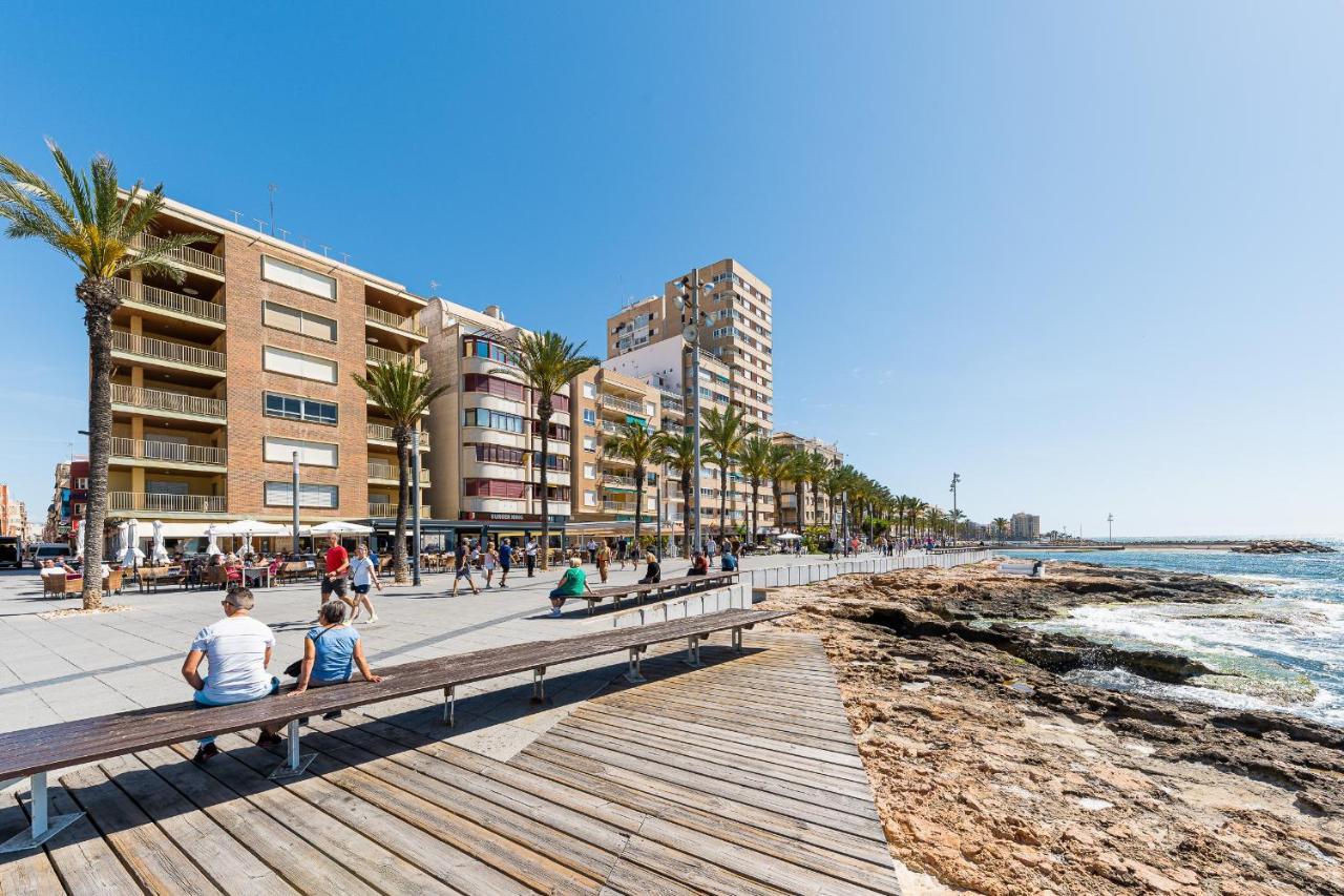 Apolo Beach Front - Sea View Luxury Apartment Torrevieja Luaran gambar